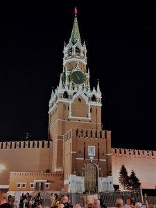 Moskau bei Nacht, Kremelmauer